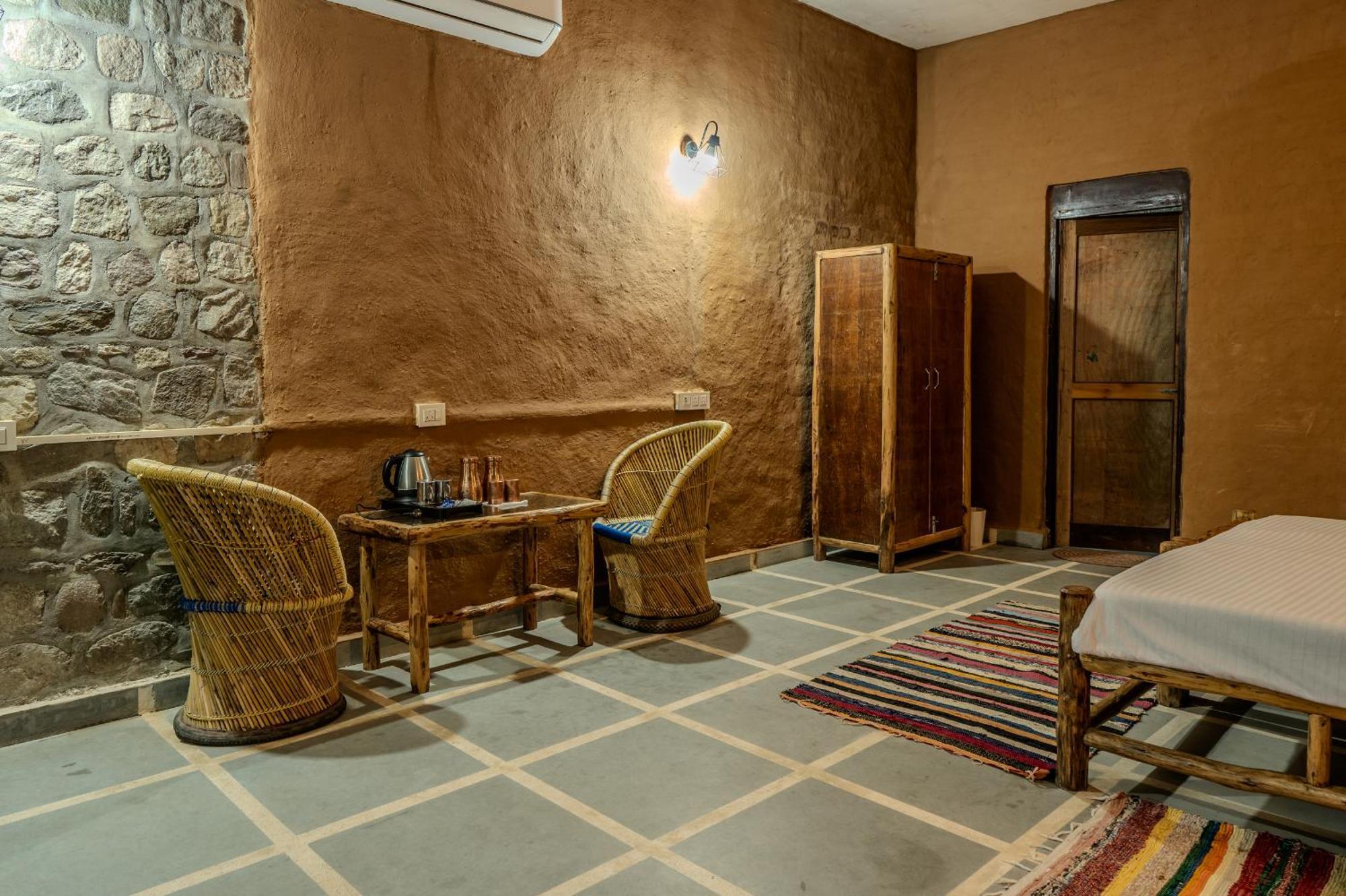 Camp Hornbill Corbett Hotell Rāmnagar Exteriör bild